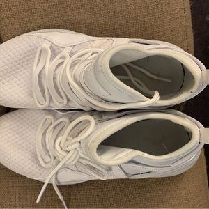 Jordan Formula 23 - Size 8.5 - Light Bone Color